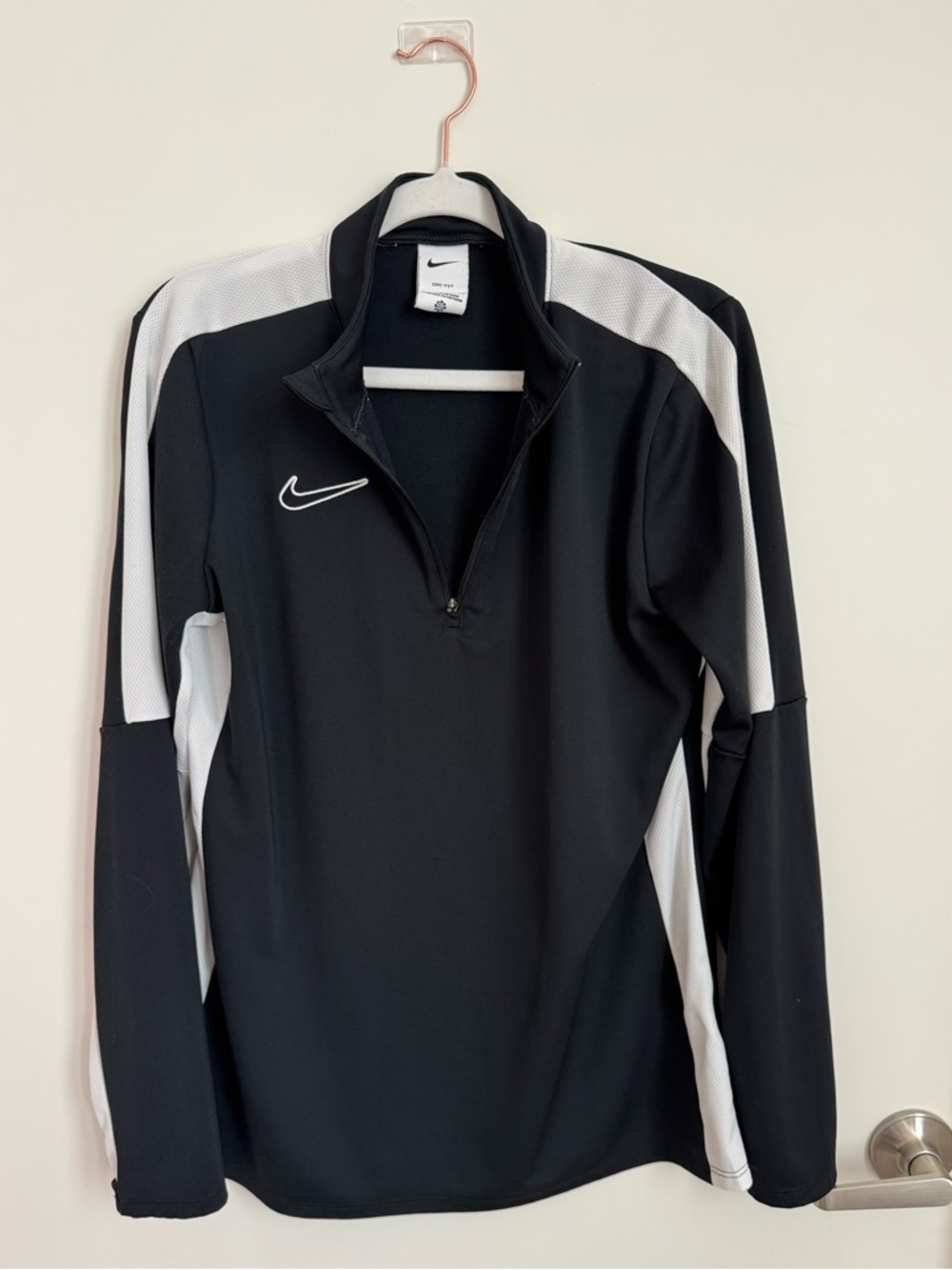 Nike Black and White Dri-FIT Pullover